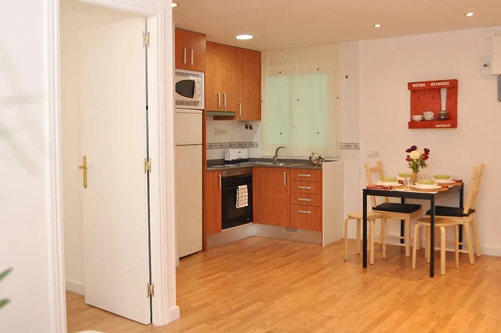 Bcn4Days Apartments 0*, L'Hospitalet de Llobregat İspanya